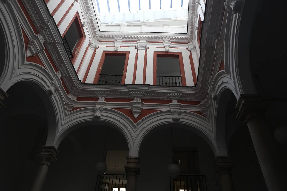 Visita al Palacio de Recaño posible del Museo del Carnaval