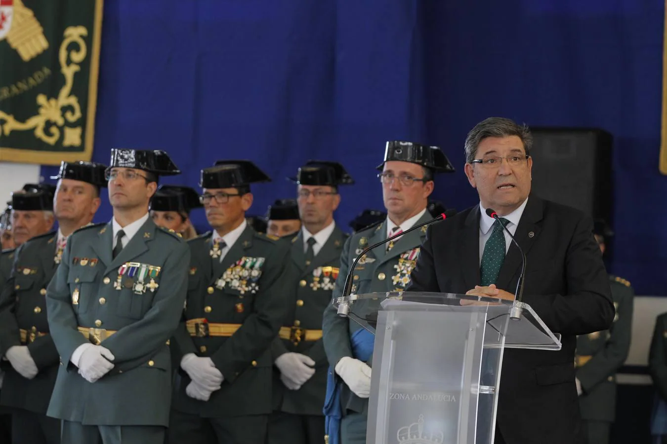 El director general de la Guardia Civil, José Manuel Holgado, dirigiéndose a los presentes