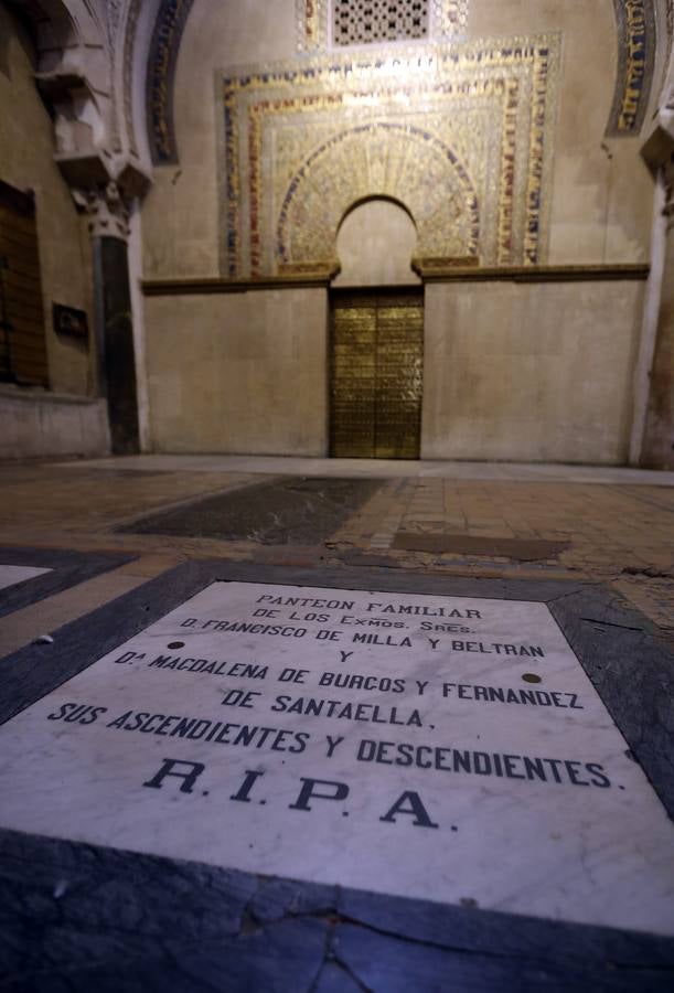 Recorrido en imágenes por el arte funerario de la Mezquita-Catedral