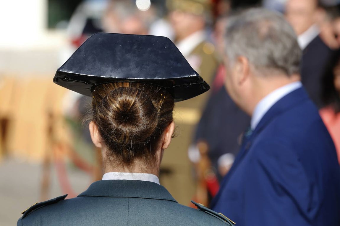 El desfile de la Guardia Civil de Córdoba, en imágenes