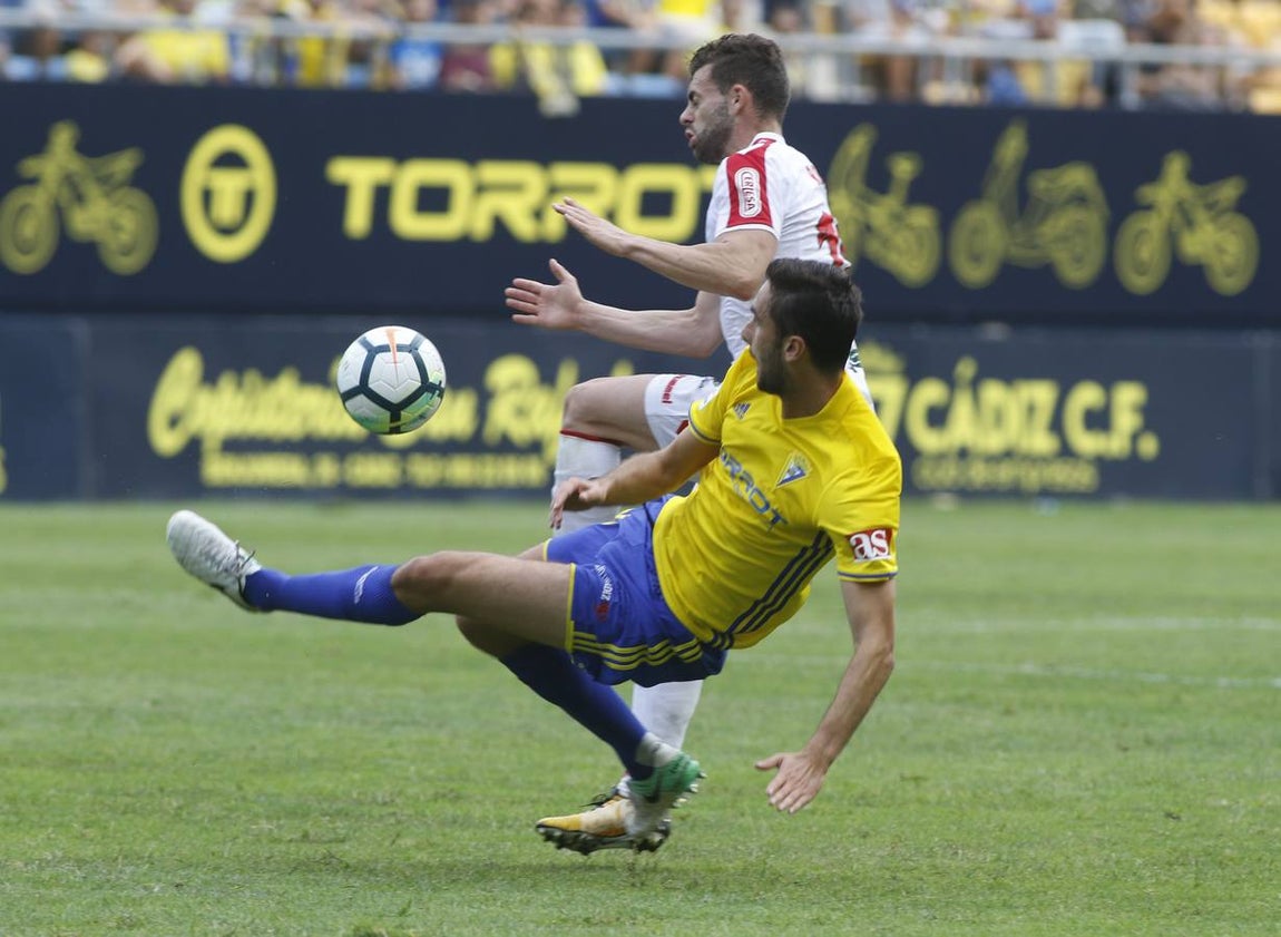 Las mejores imágenes del duelo entre el Cádiz CF y la Cultural Leonesa