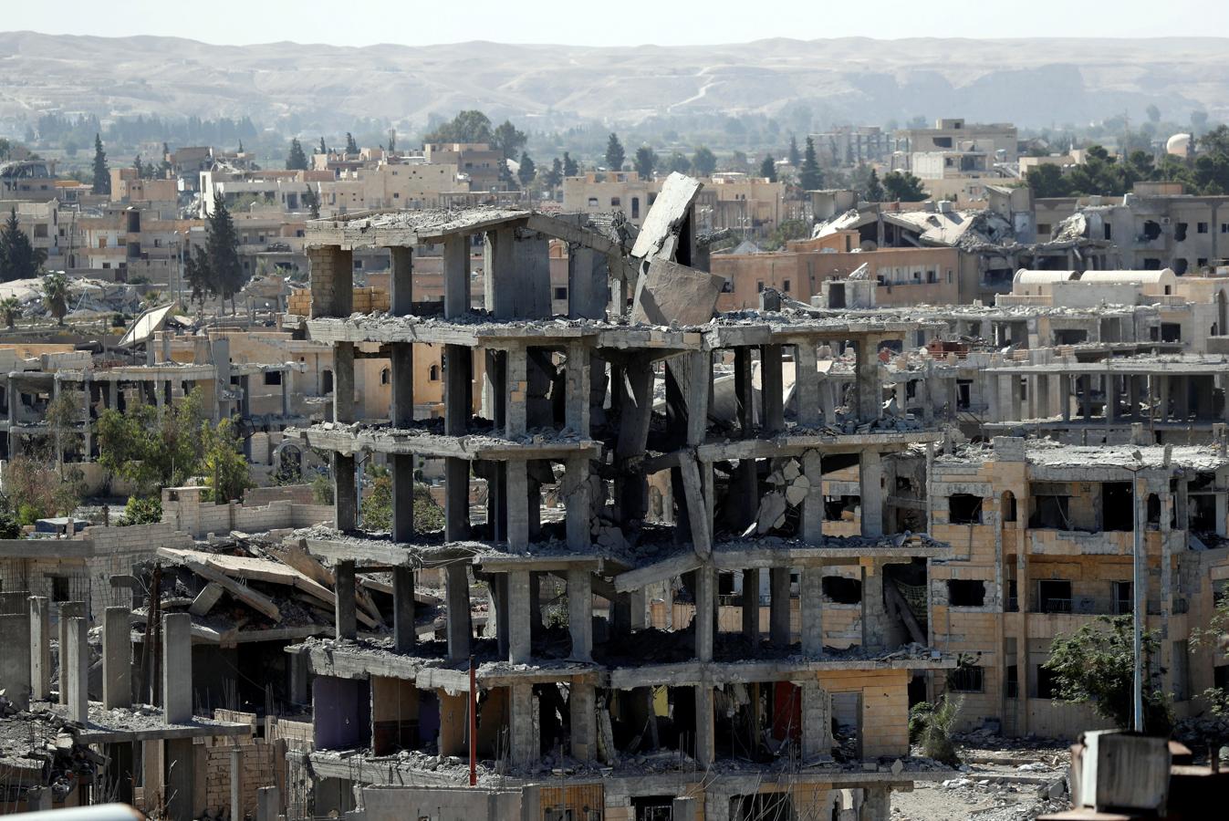 Un edificio en ruinas de Raqqa, víctima de los bombardeos. 