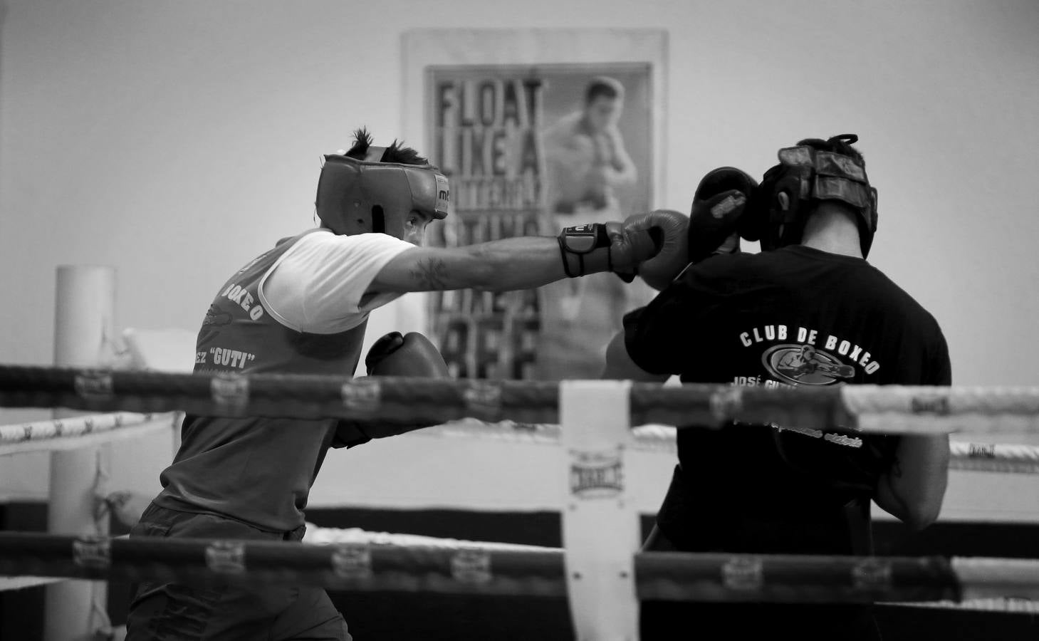 El boxeo y kickboxing de Córdoba, en blanco y negro