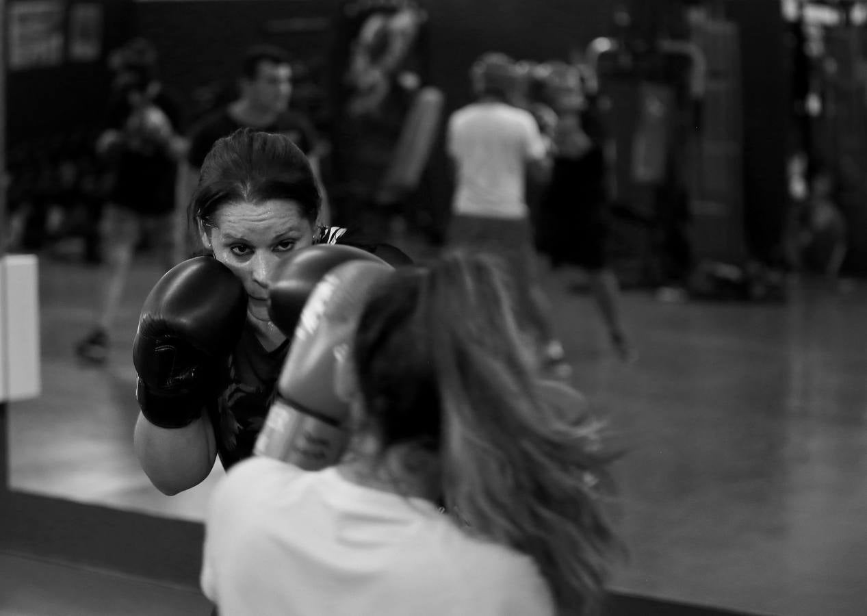 El boxeo y kickboxing de Córdoba, en blanco y negro