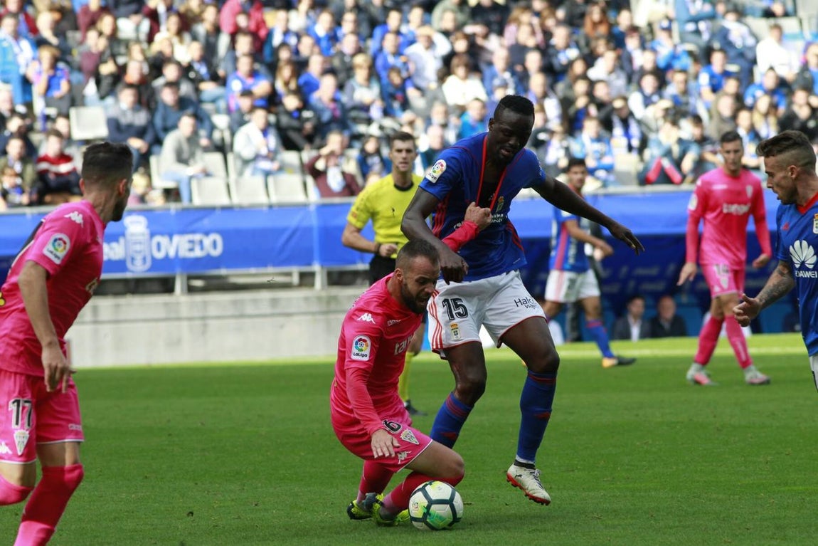 El Oviedo-Córdoba, en imágenes