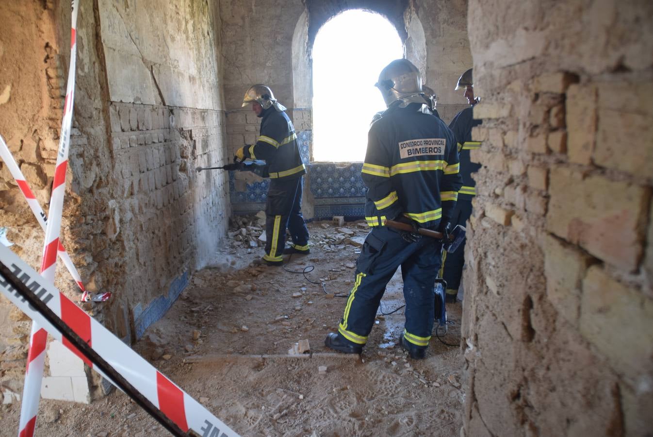 Las imágenes del simulacro de terremoto en San Fernando