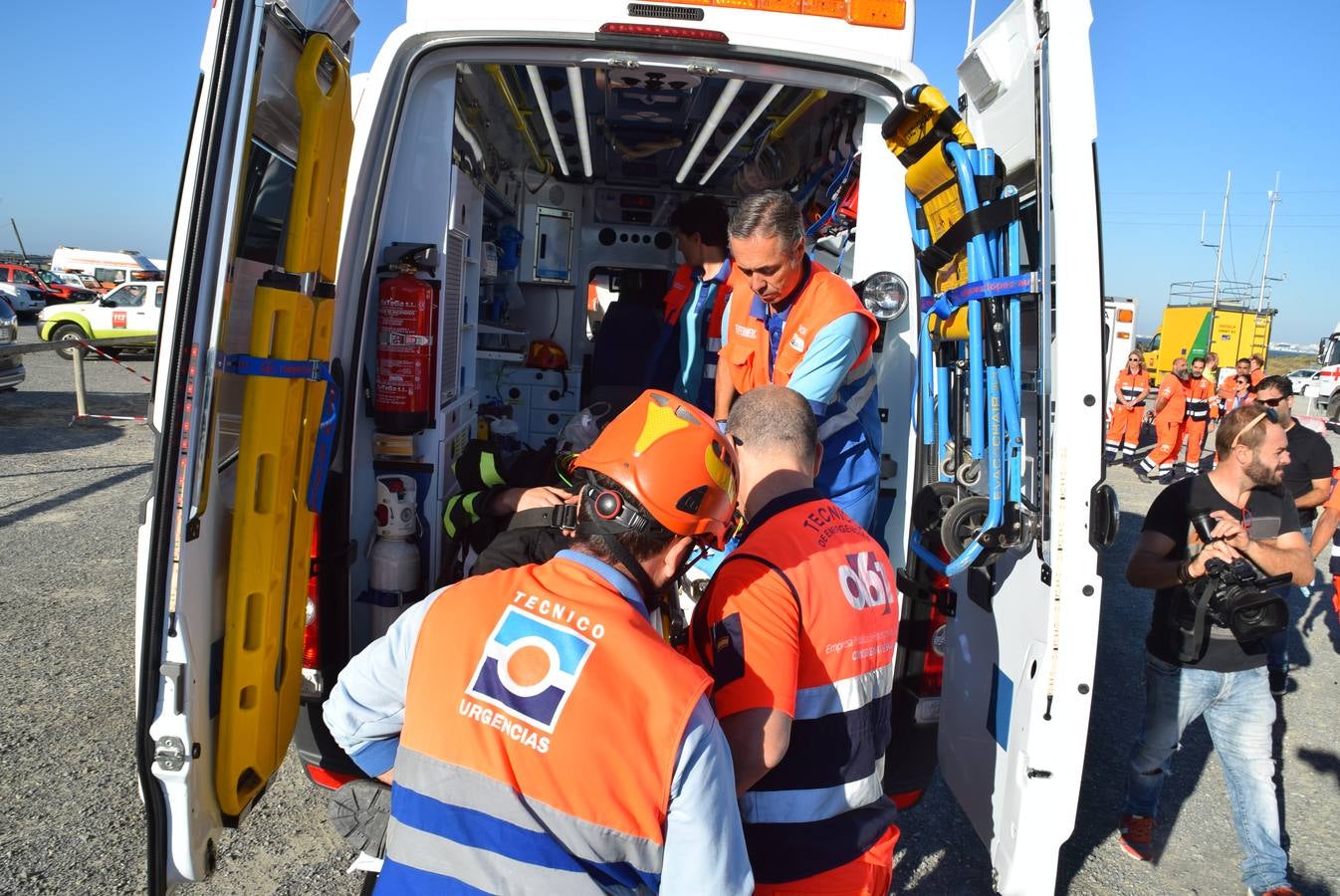 Las imágenes del simulacro de terremoto en San Fernando