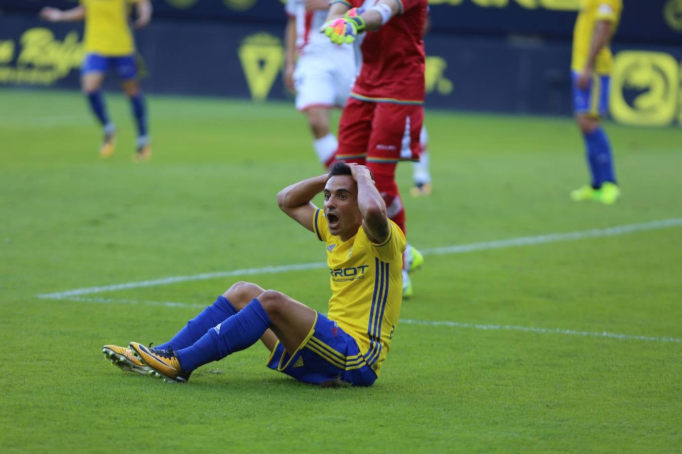 Las mejores imágenes del partido Cádiz-Rayo