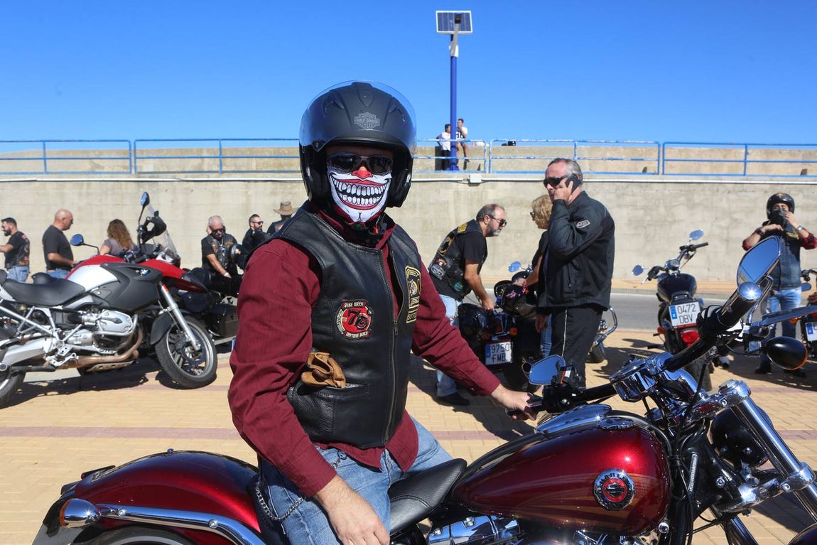 Concentración de Harley Davidson en Cádiz