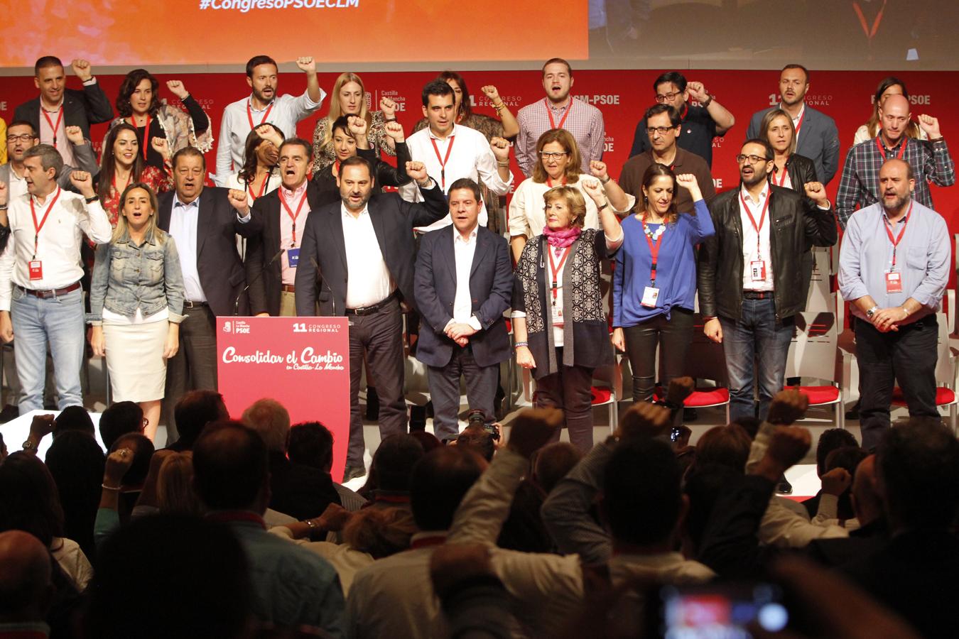 La clausura del Congreso regional del PSOE, en imágenes