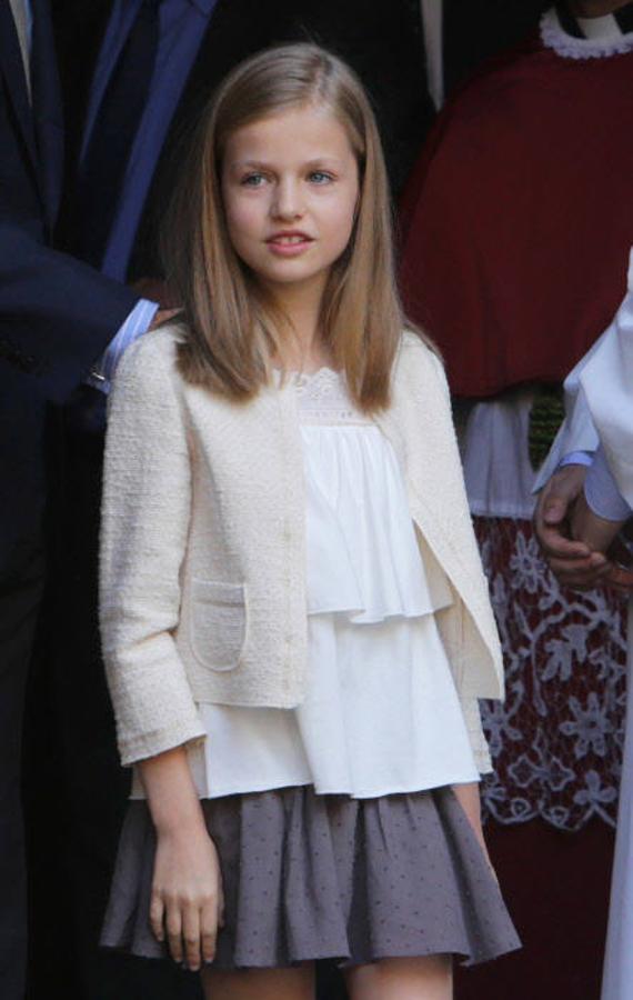 También pesa a favor la experiencia de Don Juan Carlos, a quien le fue muy útil su conocimiento del Ejército a la hora de parar el golpe de Estado del 23-F. 