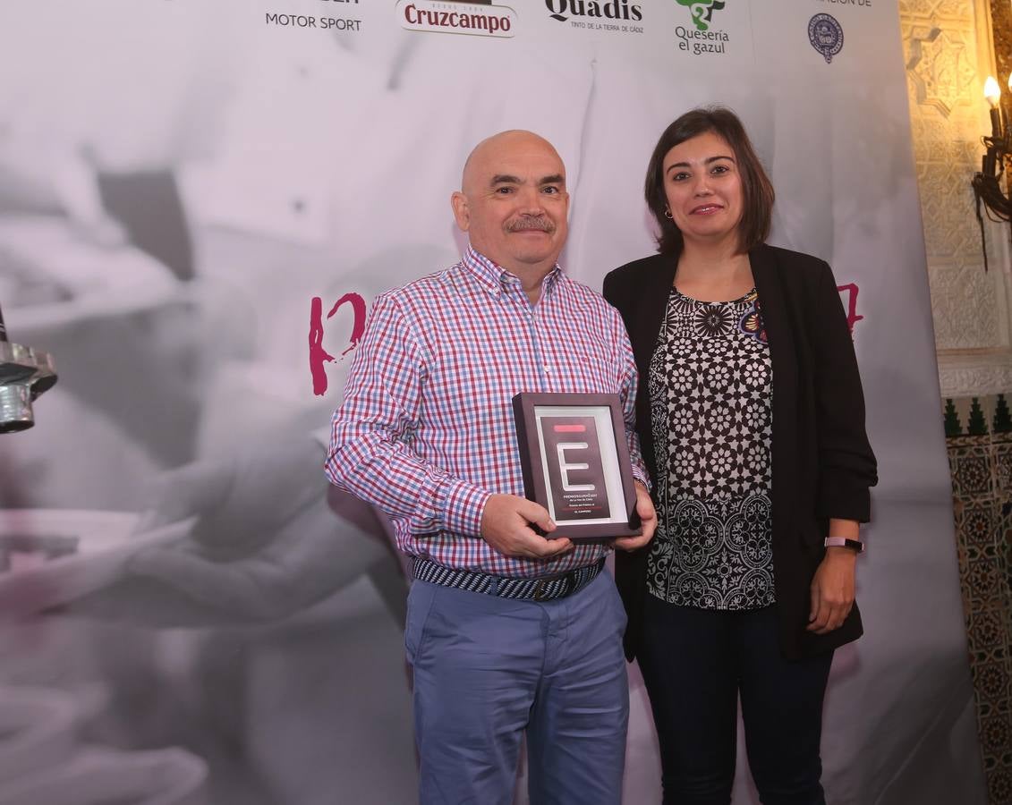 Los premiados recogen su galardón y agradecen el reconocimiento