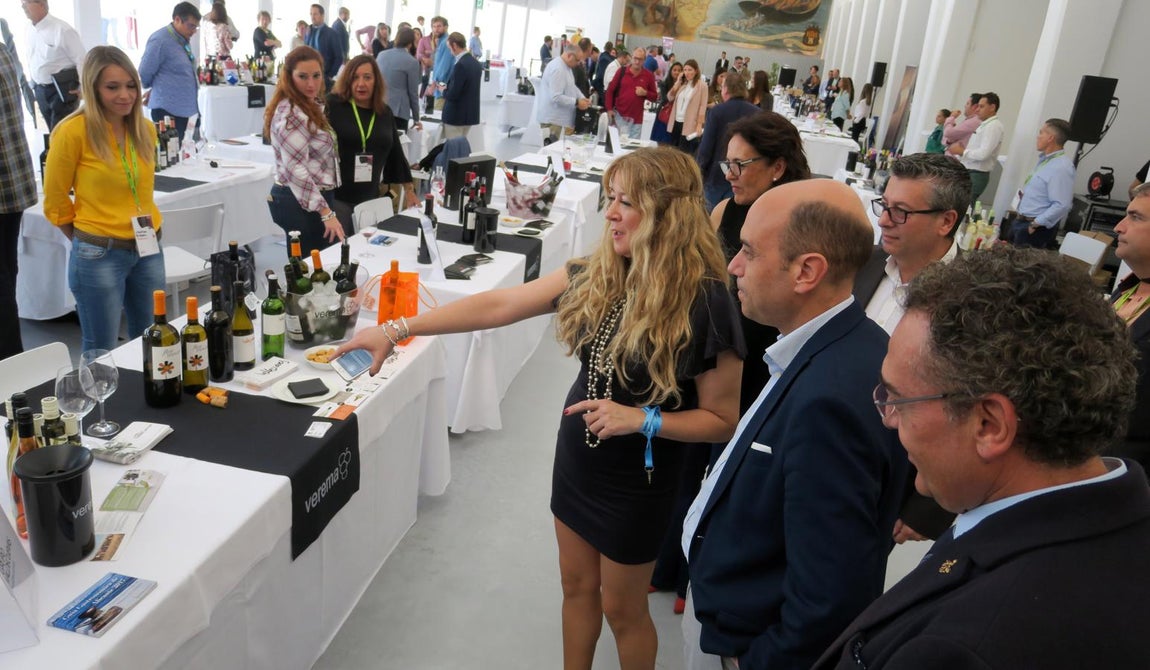 En imágenes: la Primera edición de la Experiencia Verema Alicante. 