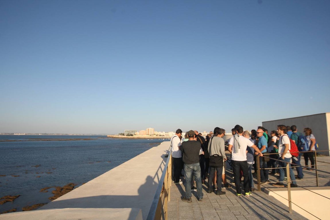 Fotos: Ruta guiada por los lugares del maremoto del Cádiz