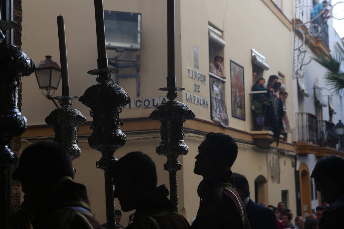 La procesión de la Virgen de La Palma de Cádiz, en imágenes