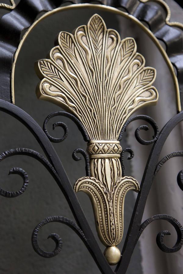 6.. Detalle de las rejas originales, que serán restauradas