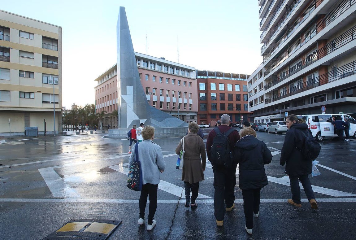 Cádiz, ciudad intransitable