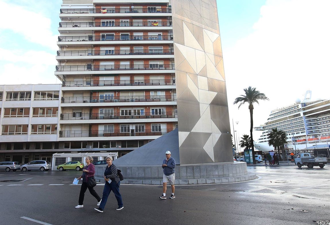 Cádiz, ciudad intransitable