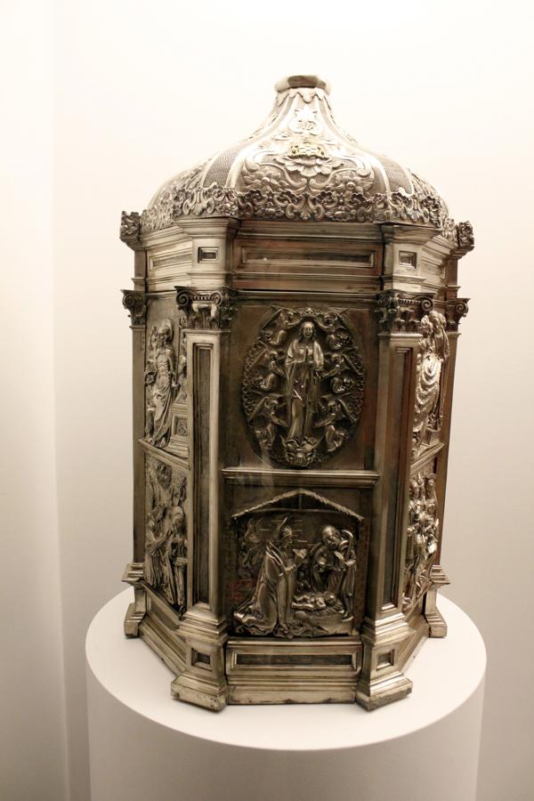 La exposición de Cisneros en la catedral de Toledo, en imágenes