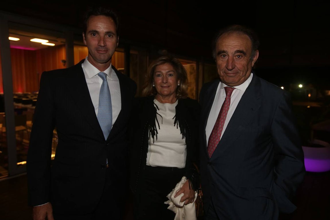 Álvaro Núñez, Mari Paz Astorga y Ricardo Gallardo. 