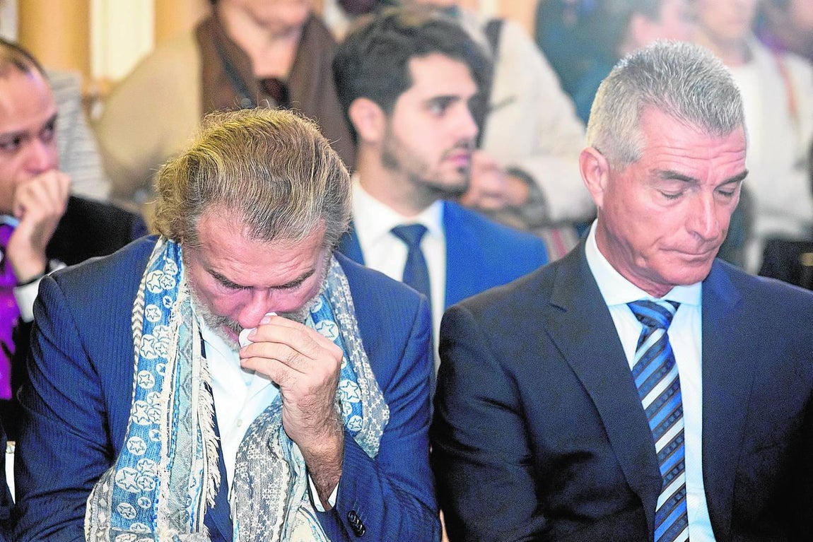 Paz Padilla, Bigote Arrocet y Manolo Sarria despiden a Chiquito de la Calzada