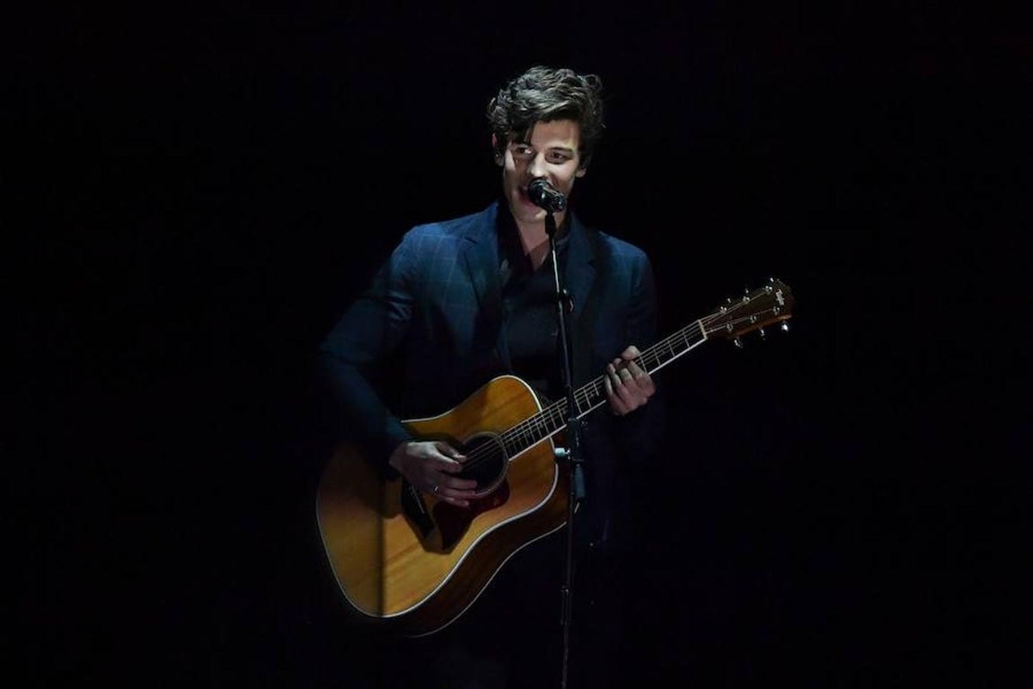 Shawn Mendes. 