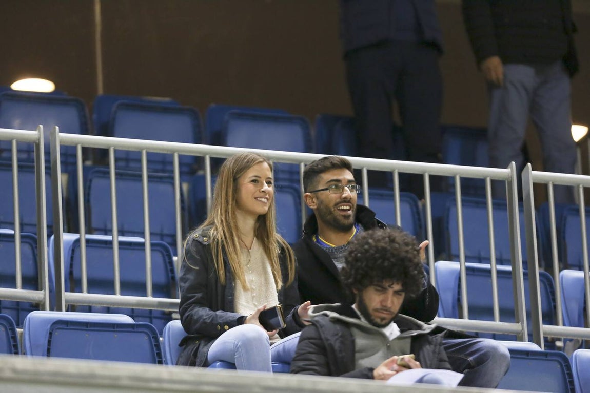 ¿Has estado en el partido? Búscate en las gradas