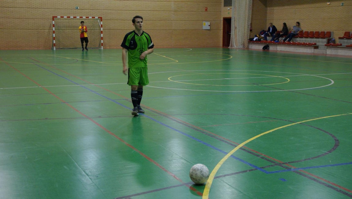 Las mejores imágenes del partido de fútbol sala entre Jesús María y BVM Irlandesas