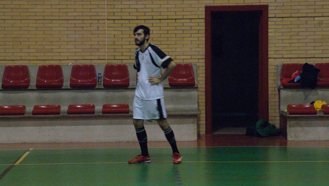 Las mejores imágenes del partido de fútbol sala entre Jesús María y BVM Irlandesas