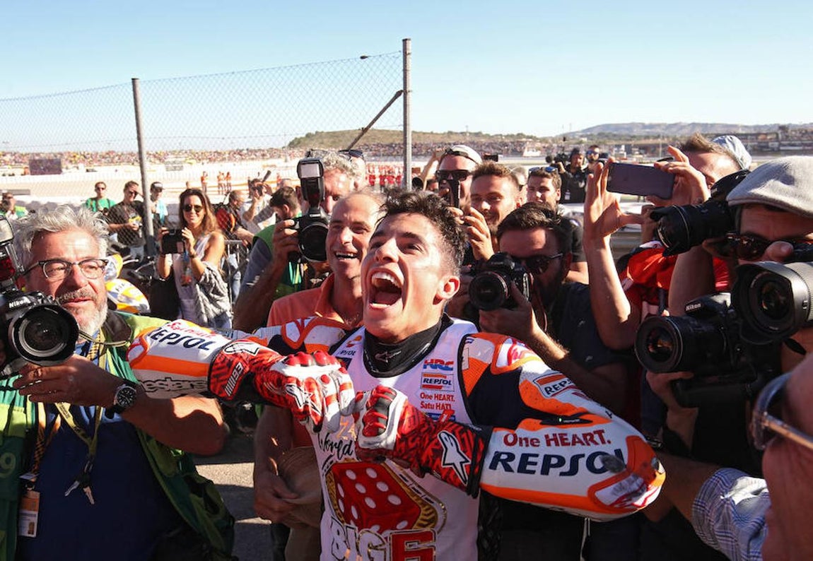 Las mejores imágenes del título de Marc Márquez