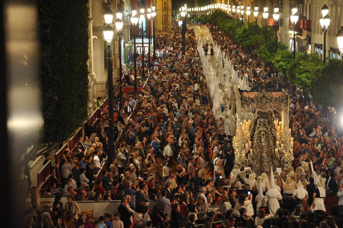 Nazarenos en la Semana Santa