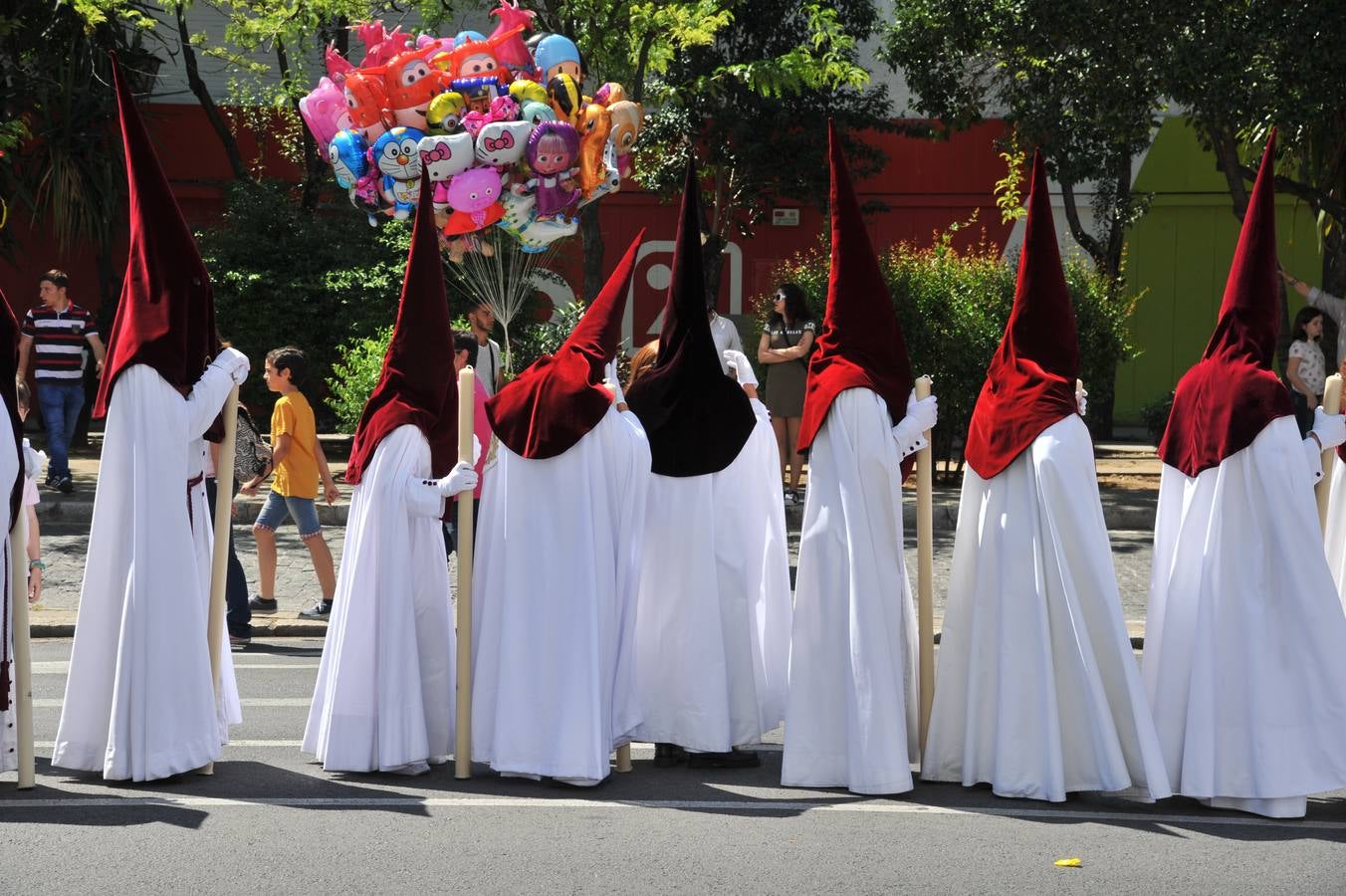 Nazarenos en la Semana Santa