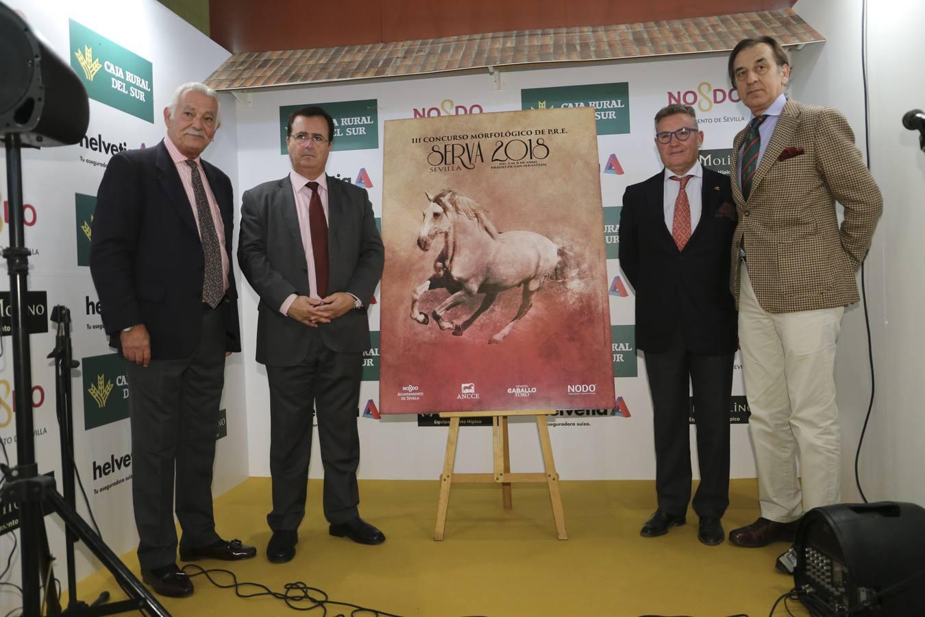 En el Salón se presentó el cartel de Serva 2018. En la imagen, Manuel Vasco, Juan Carlos Cabrera, José Varo y Manuel Ruiz Rojas