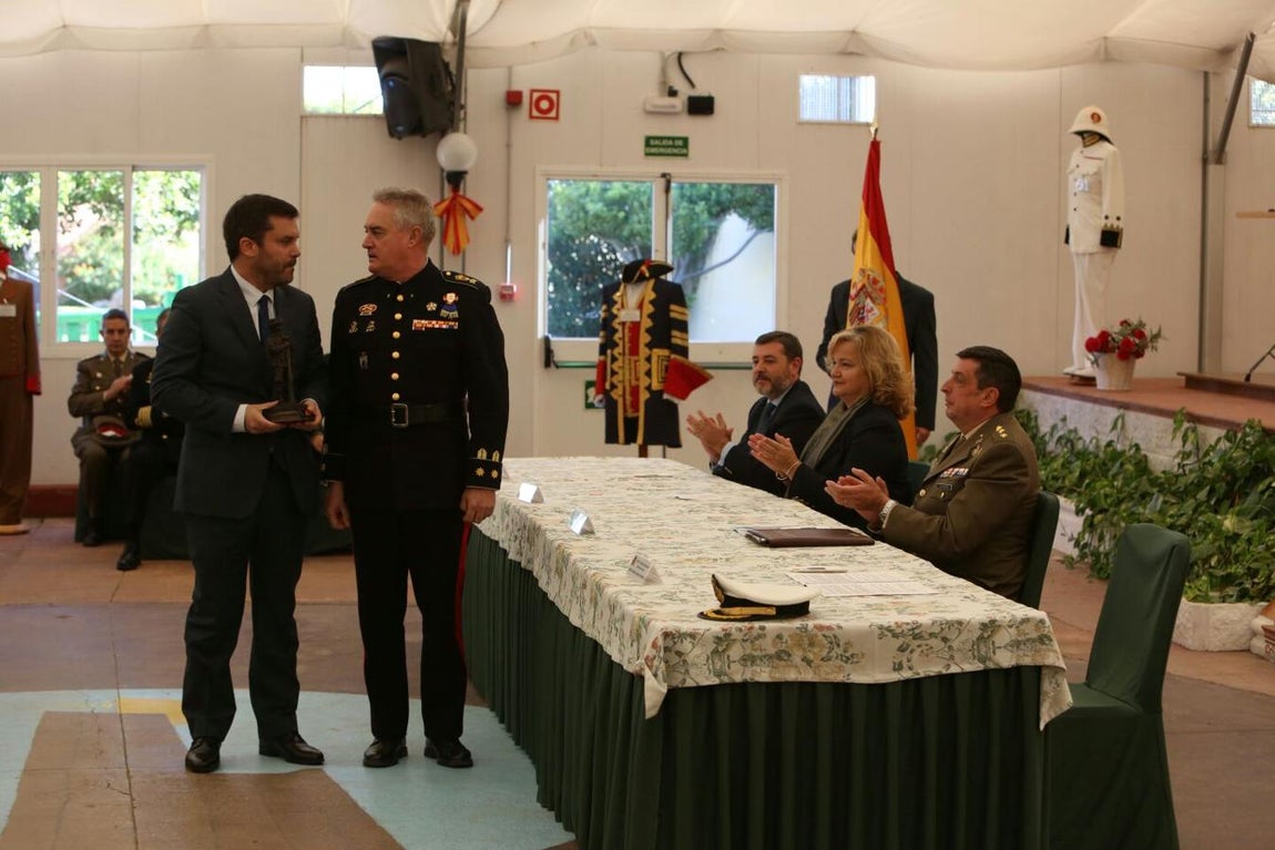 Premio a LA VOZ de la Subdelegación de Defensa