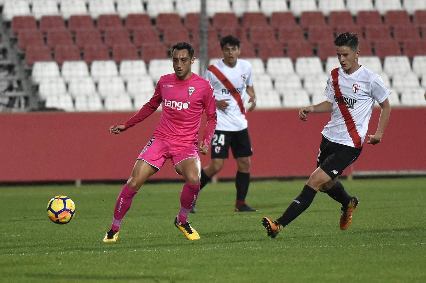 El Sevilla Atlético - Córdoba CF (1-1), en imágenes