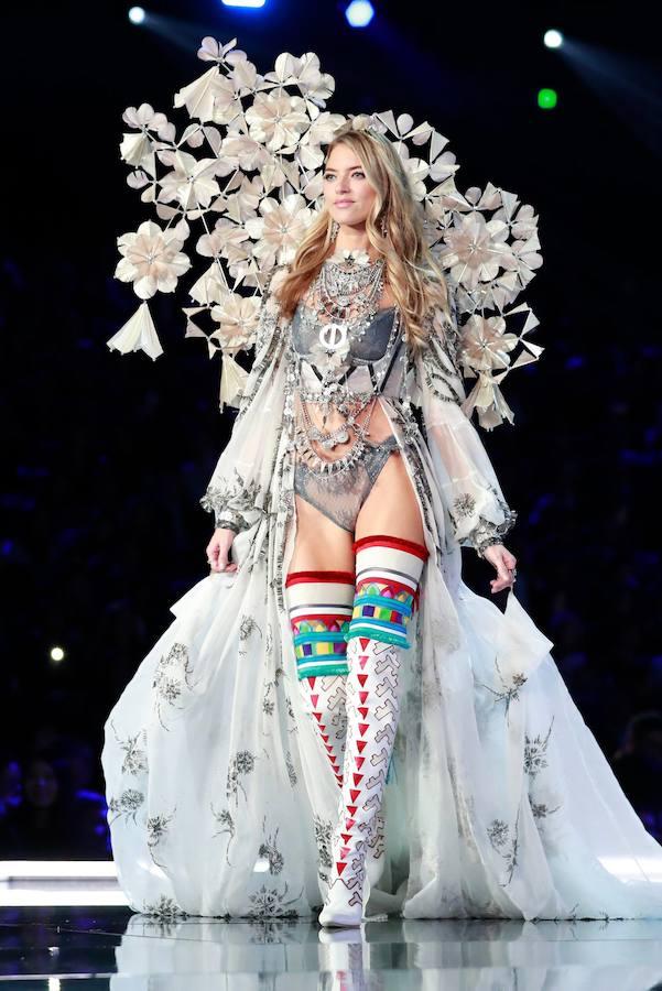 La elección este año de la ciudad de Shanghái forma parte de una ofensiva comercial de la marca en el mercado chino, donde a comienzos de este años abrió su primera tienda oficial precisamente en esta ciudad. 