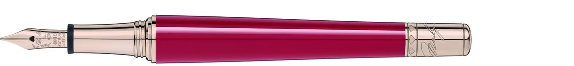 Plumín. En el corazón del plumín se distingue una abertura con forma de un auténtico corazón, no es la primera estilográfica de esta colección que incluye este detalle, pero de la siguiente hablaremos más adelante. En esta versión representa la delicada feminidad de cada gesto de la actriz
