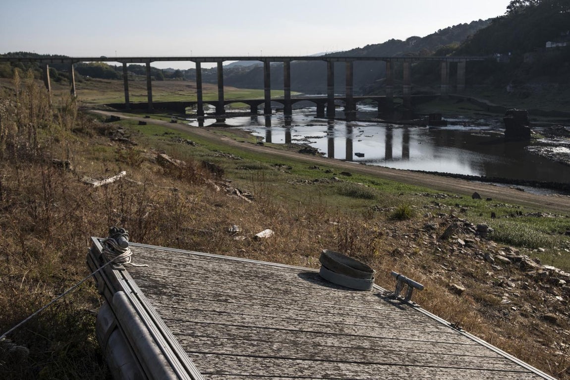 Embalse Belesar. Portomarín (Lugo). 