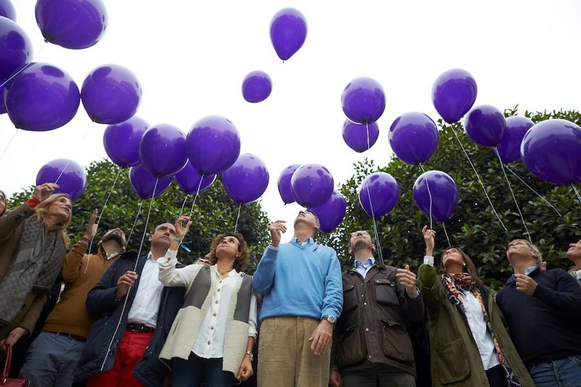 El PPC durante una ceremonia contra la violencia de género.Barcelona. 