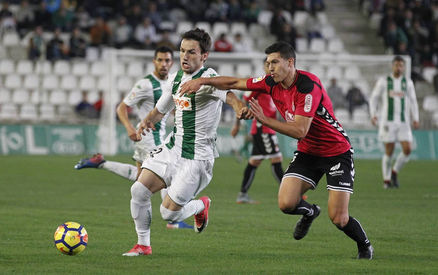 Las imágenes del Córdoba CF-Cultural Leonesa