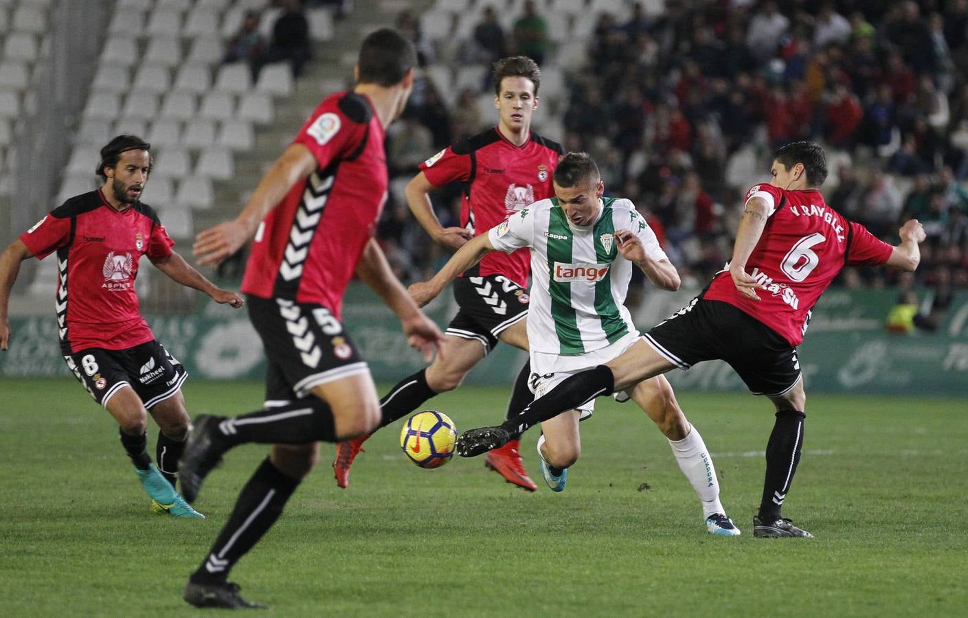 Las imágenes del Córdoba CF-Cultural Leonesa