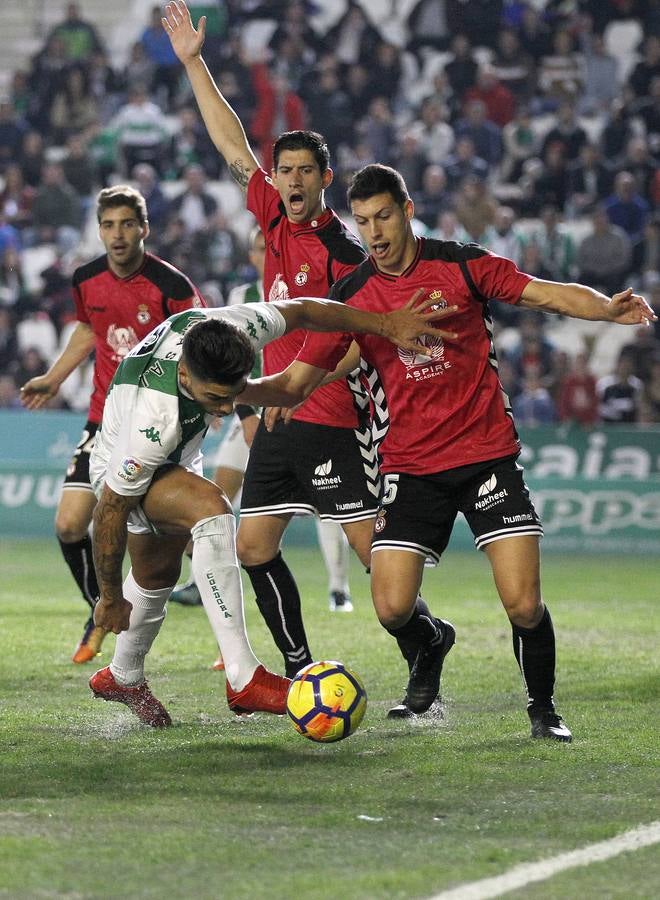 Las imágenes del Córdoba CF-Cultural Leonesa