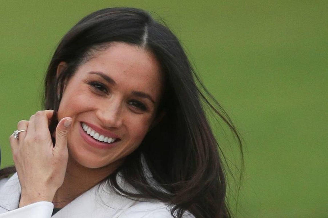 Meghan Markle, en los jardines del Kensington Palace –al oeste de Londres– han anunciado su boda.. 