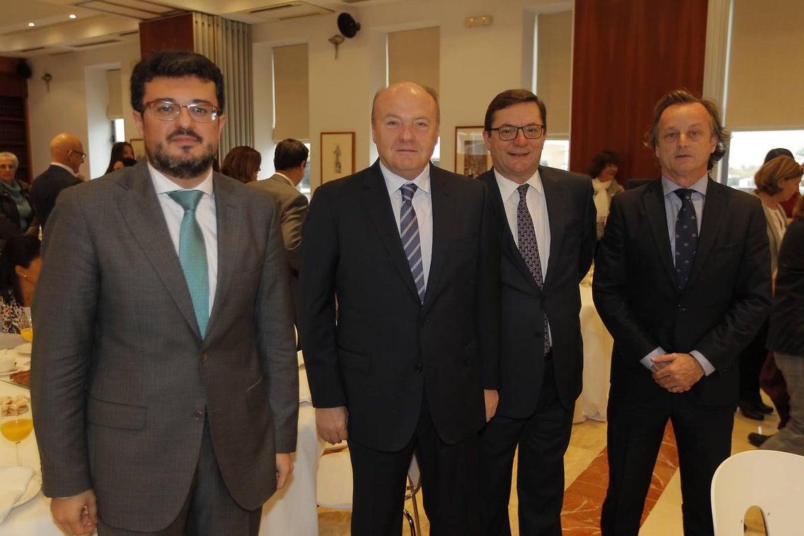 La clausura de «Andalucía en Femenino» con Fátima Báñez, en imágenes