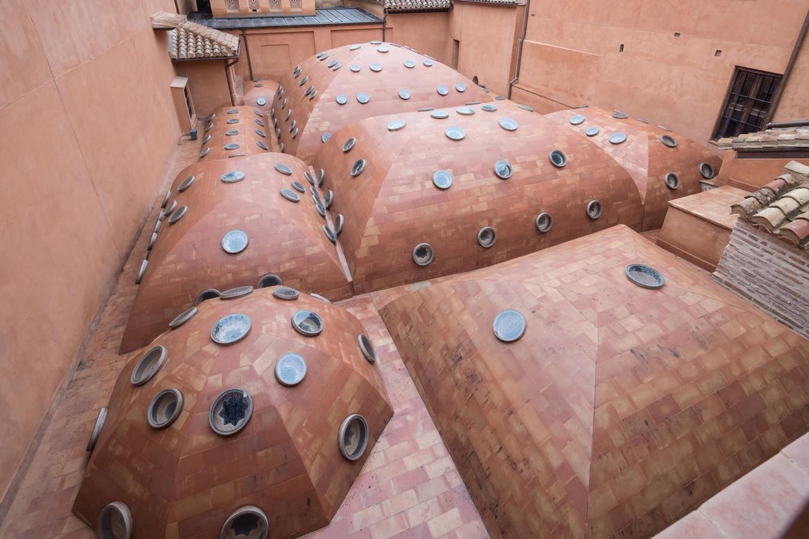 Así eran los majestuosos baños de los Reyes Católicos en la Alhambra de Granada