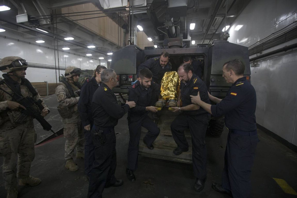 Dentro del ejercicio Marfibex de la Armada Española (I)