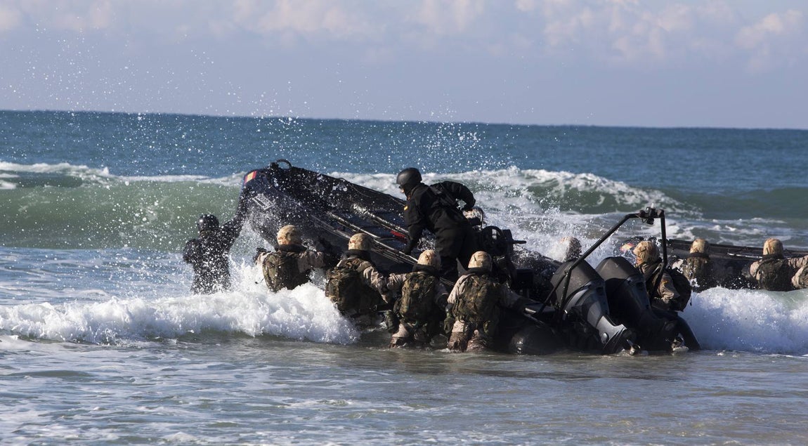 Dentro del ejercicio Marfibex de la Armada Española (II)