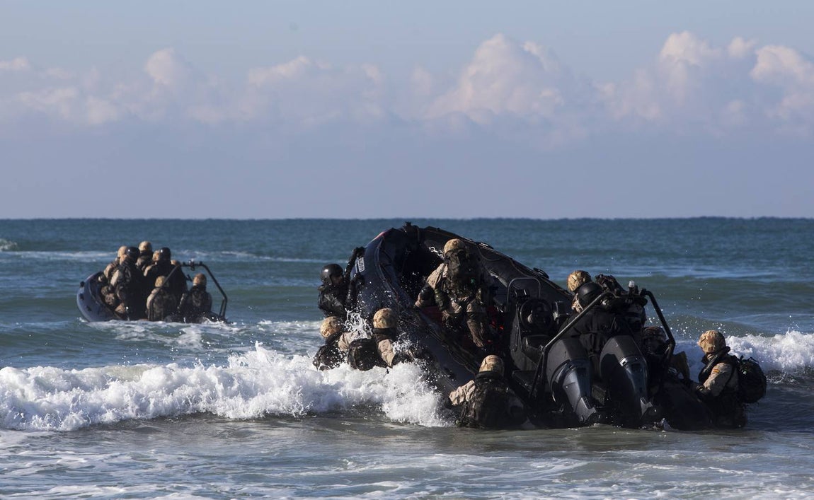 Dentro del ejercicio Marfibex de la Armada Española (II)