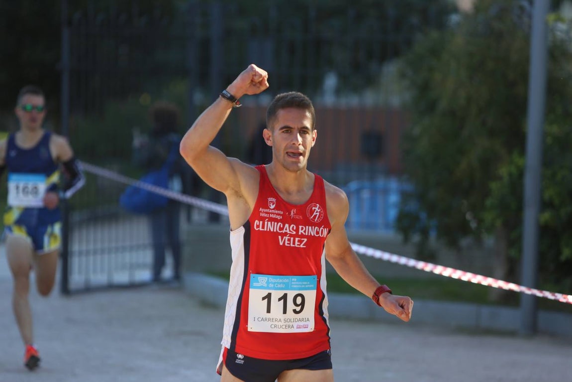 Fotos: I Carrera Solidaria Crucera Ifitness en Cádiz