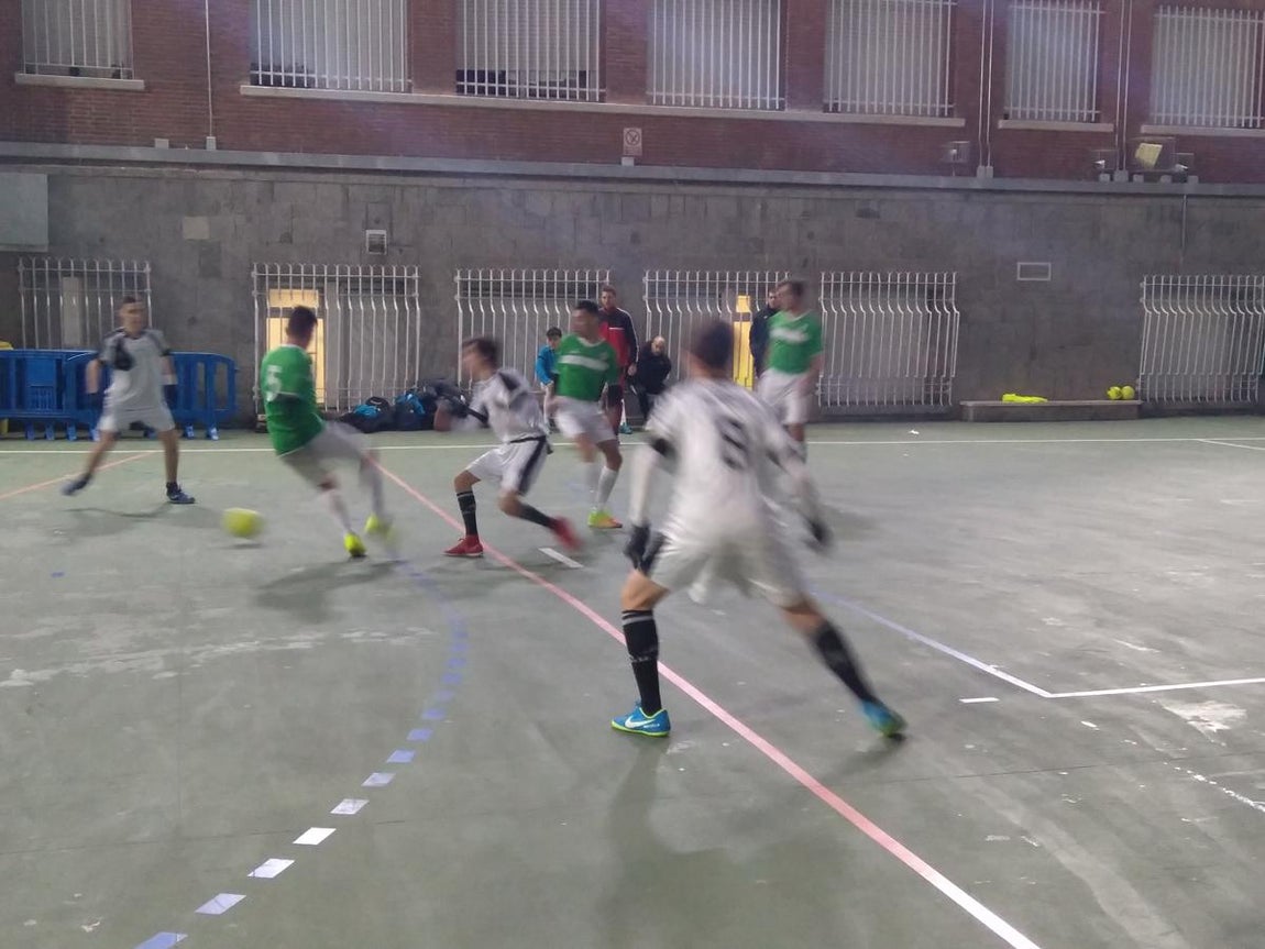 Las mejores imágenes del partido disputado entre Jesús Maestro y Salesianos San Miguel